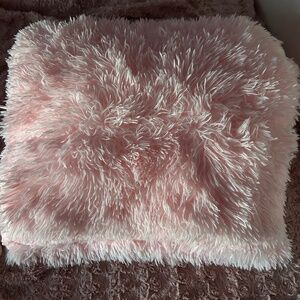 Pink shaggy throw blanket